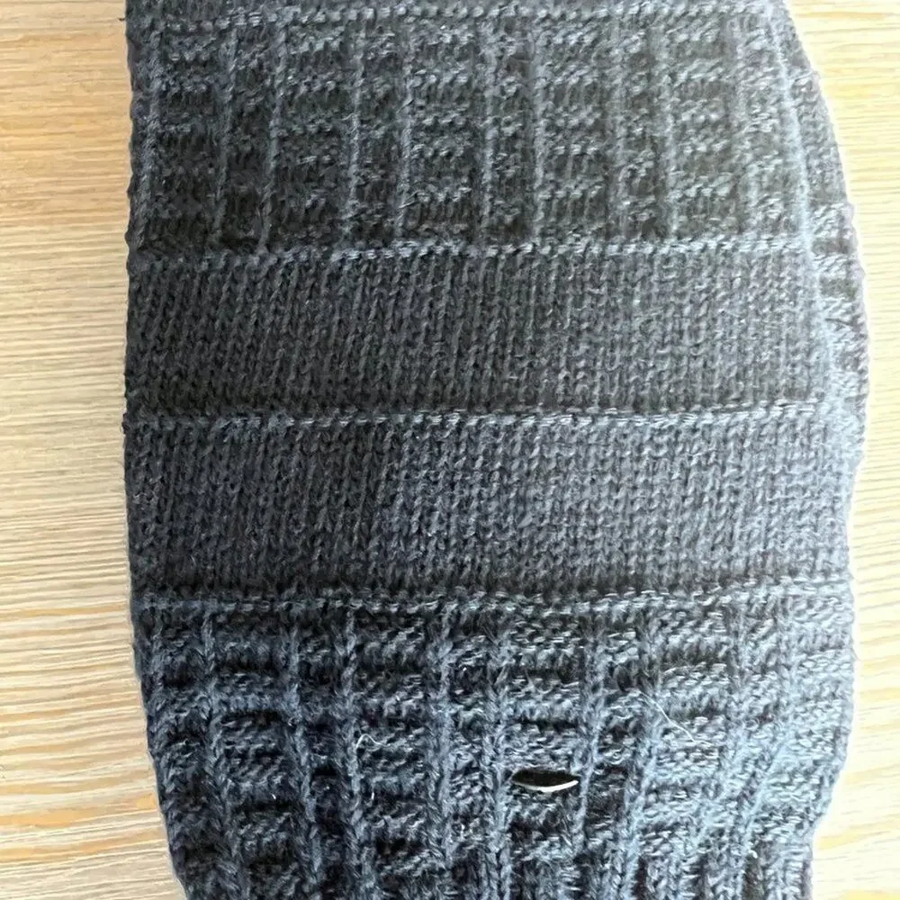 Goodfellow Men's Textured Navy and Dark Gray Crew Socks - 2 Pairs - NWT